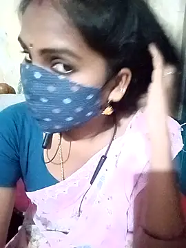 Snapshot of Tamil_roja17 chatting on September 19, 2025, 10:38 am Tamil roja17 online show from September 19, 2025, 10:38 am