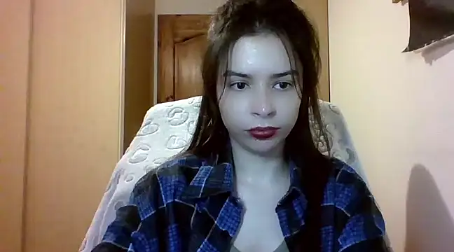Snapshot of LariceSexy chatting on February 6, 2025, 10:10 pm LariceSexy online show from February 6, 2025, 10:10 pm