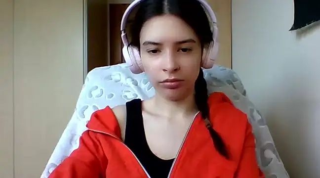 Snapshot of LariceSexy chatting on February 12, 2025, 1:16 pm LariceSexy online show from February 12, 2025, 1:16 pm
