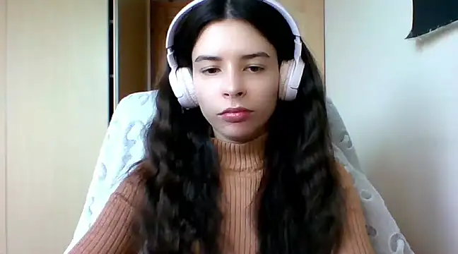Snapshot of LariceSexy chatting on February 13, 2025, 1:05 pm LariceSexy online show from February 13, 2025, 1:05 pm