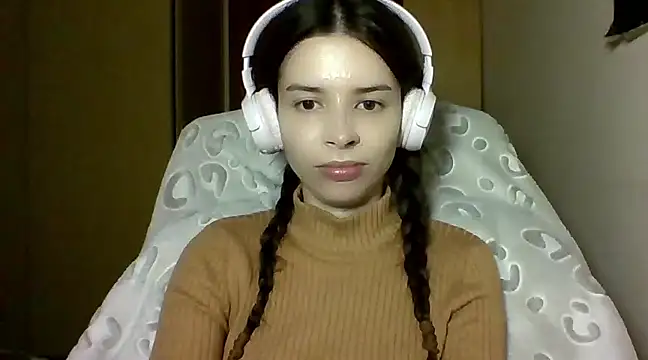 Snapshot of LariceSexy chatting on February 19, 2025, 10:20 pm LariceSexy online show from February 19, 2025, 10:20 pm