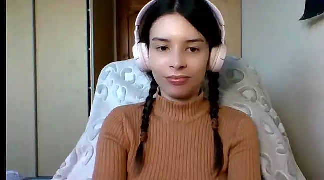 Snapshot of LariceSexy chatting on March 3, 2025, 4:14 pm LariceSexy online show from March 3, 2025, 4:14 pm