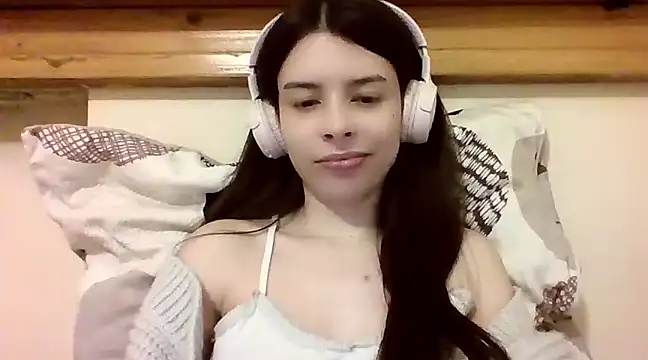 Snapshot of LariceSexy chatting on March 9, 2025, 10:08 pm LariceSexy online show from March 9, 2025, 10:08 pm