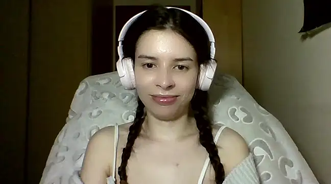 Snapshot of LariceSexy chatting on March 11, 2025, 10:53 pm LariceSexy online show from March 11, 2025, 10:53 pm