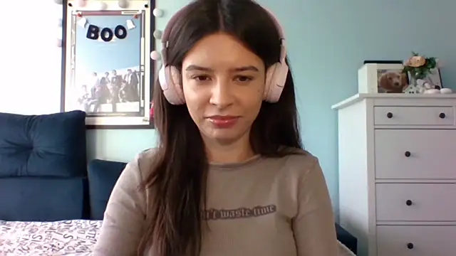 Snapshot of LariceSexy chatting on September 29, 2025, 12:10 pm LariceSexy online show from September 29, 2025, 12:10 pm