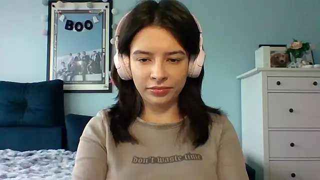 Snapshot of LariceSexy chatting on October 8, 2025, 12:14 pm LariceSexy online show from October 8, 2025, 12:14 pm