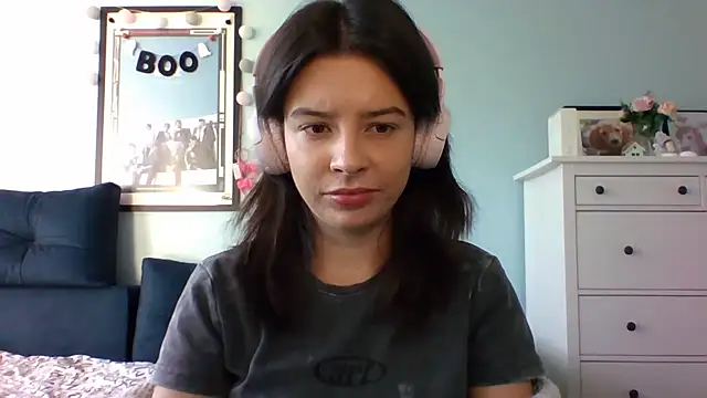 Snapshot of LariceSexy chatting on October 20, 2025, 12:16 pm LariceSexy online show from October 20, 2025, 12:16 pm