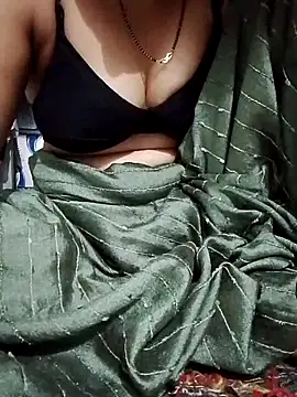 Snapshot of saaniya chatting on September 14, 2025, 7:24 pm saaniya online show from September 14, 2025, 7:24 pm