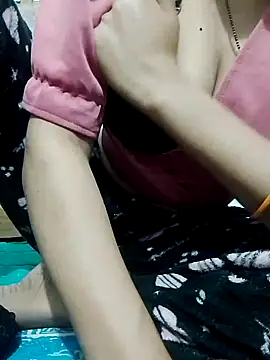 Snapshot of saaniya chatting on September 28, 2025, 6:13 pm saaniya online show from September 28, 2025, 6:13 pm