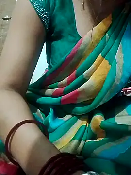 Snapshot of saaniya chatting on November 13, 2025, 7:57 pm saaniya online show from November 13, 2025, 7:57 pm