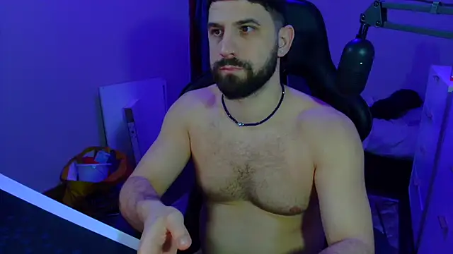 Snapshot of lucas_kazimm chatting on March 4, 2025, 12:07 am lucas kazimm online show from March 4, 2025, 12:07 am