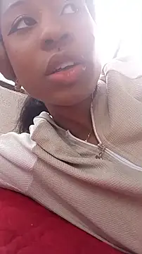 Snapshot of Zaira_Rose_ chatting on October 9, 2025, 1:53 pm Zaira Rose online show from October 9, 2025, 1:53 pm