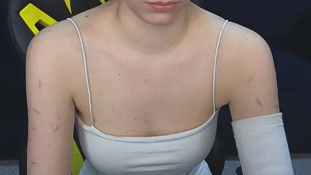 Snapshot of BettyCarter07 chatting on March 1, 2025, 7:08 am BettyCarter07 online show from March 1, 2025, 7:08 am