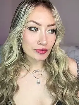 Snapshot of Lally_Valencia__ chatting on February 18, 2025, 7:10 am Lally Valencia   online show from February 18, 2025, 7:10 am