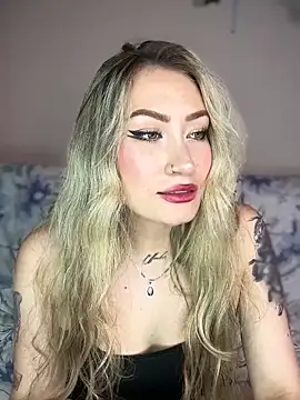 Snapshot of Lally_Valencia__ chatting on February 20, 2025, 8:06 am Lally Valencia   online show from February 20, 2025, 8:06 am
