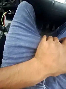 Snapshot of Singleboylucknow chatting on October 29, 2025, 7:32 am Singleboylucknow online show from October 29, 2025, 7:32 am