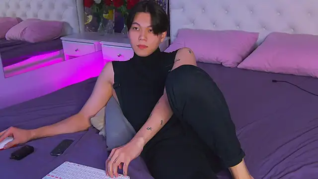 Snapshot of just_gay_ chatting on March 9, 2025, 1:35 am just gay online show from March 9, 2025, 1:35 am