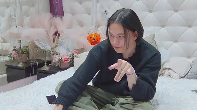 Snapshot of just_gay_ chatting on November 1, 2025, 9:39 pm just gay online show from November 1, 2025, 9:39 pm