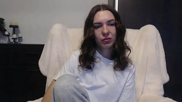 Snapshot of aurora_lust chatting on October 23, 2025, 5:40 am aurora lust online show from October 23, 2025, 5:40 am