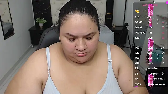 Snapshot of Aaliyah11 chatting on September 18, 2025, 10:01 pm Aaliyah11 online show from September 18, 2025, 10:01 pm