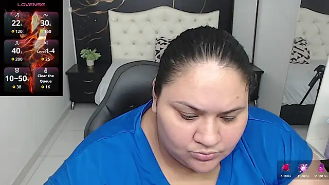 Snapshot of Aaliyah11 chatting on October 14, 2025, 1:28 am Aaliyah11 online show from October 14, 2025, 1:28 am