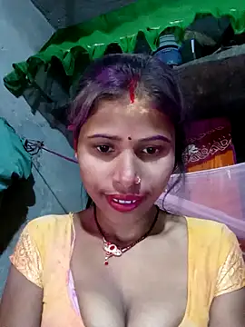 Snapshot of Miss_triha chatting on March 14, 2025, 9:03 am Miss triha online show from March 14, 2025, 9:03 am