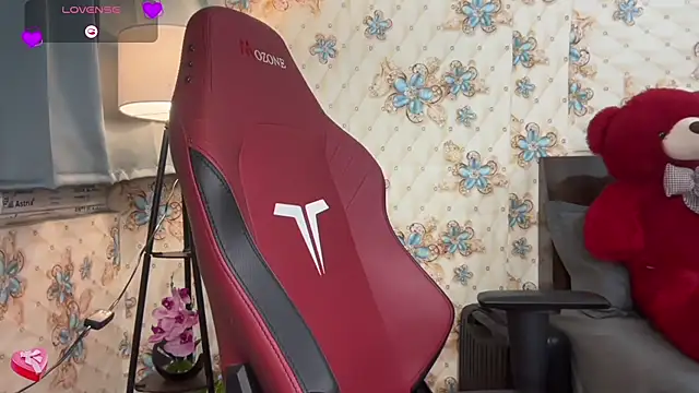 Snapshot of EZ_shuvani chatting on November 3, 2025, 4:41 pm EZ shuvani online show from November 3, 2025, 4:41 pm