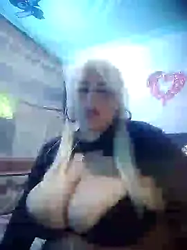 Snapshot of BonniAdams chatting on February 5, 2025, 3:02 am BonniAdams online show from February 5, 2025, 3:02 am
