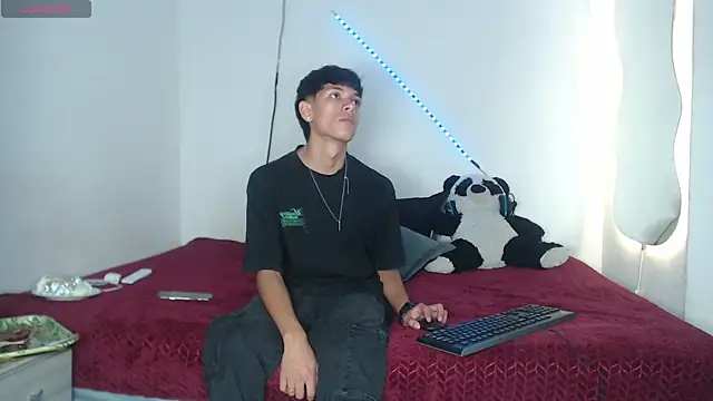 Snapshot of the_murderer chatting on March 13, 2025, 3:00 am the murderer online show from March 13, 2025, 3:00 am