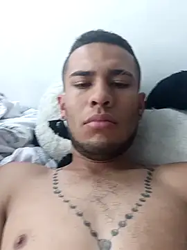 Snapshot of baby-buu chatting on February 22, 2025, 3:36 pm baby-buu online show from February 22, 2025, 3:36 pm