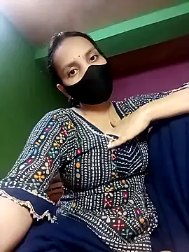 Snapshot of Riyacute08 chatting on February 22, 2025, 11:57 am Riyacute08 online show from February 22, 2025, 11:57 am