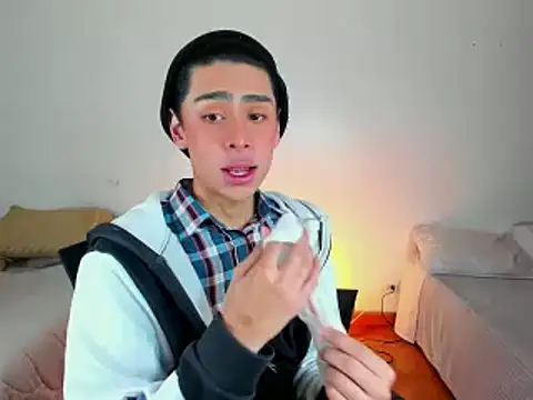 Snapshot of steve__gray chatting on February 19, 2025, 3:16 pm steve gray online show from February 19, 2025, 3:16 pm