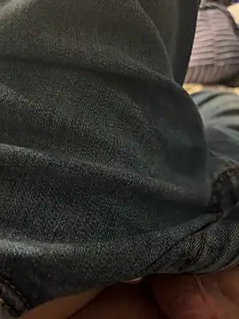 Snapshot of Funtims999 chatting on February 8, 2025, 4:03 am Funtims999 online show from February 8, 2025, 4:03 am