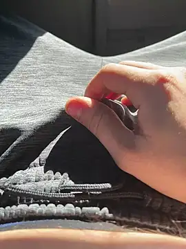 Snapshot of Funtims999 chatting on March 10, 2025, 1:54 pm Funtims999 online show from March 10, 2025, 1:54 pm