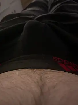 Snapshot of Funtims999 chatting on March 20, 2025, 1:24 am Funtims999 online show from March 20, 2025, 1:24 am