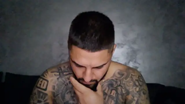 Snapshot of Bakws chatting on October 29, 2025, 3:36 pm Bakws online show from October 29, 2025, 3:36 pm