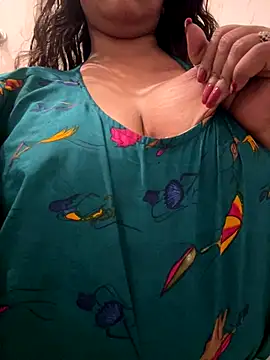 Snapshot of sinnerlady chatting on November 2, 2025, 9:28 pm sinnerlady online show from November 2, 2025, 9:28 pm