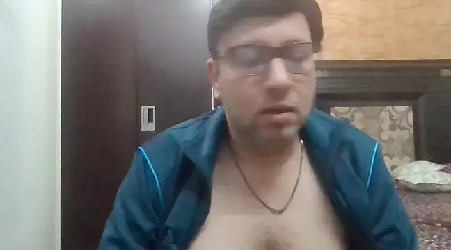 Snapshot of innocentboy1987 chatting on February 15, 2025, 8:11 am innocentboy1987 online show from February 15, 2025, 8:11 am