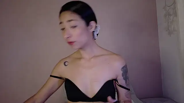 oishii ambar online show from September 24, 2025, 2:42 pm