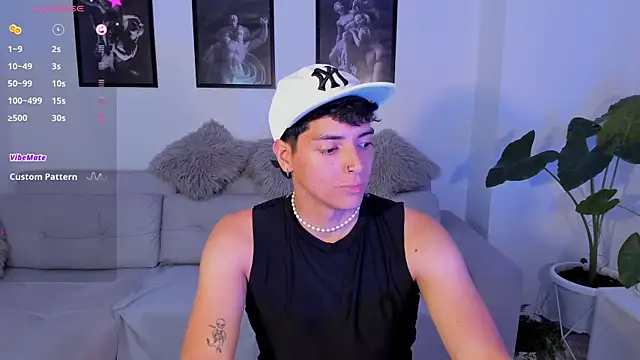 Snapshot of _JacobMiller__ chatting on February 18, 2025, 4:37 am JacobMiller online show from February 18, 2025, 4:37 am