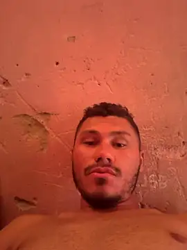 Snapshot of DamAlves49 chatting on November 14, 2025, 1:43 pm DamAlves49 online show from November 14, 2025, 1:43 pm