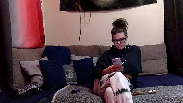 Snapshot of cheffboyrg chatting on February 18, 2025, 12:15 am cheffboyrg online show from February 18, 2025, 12:15 am