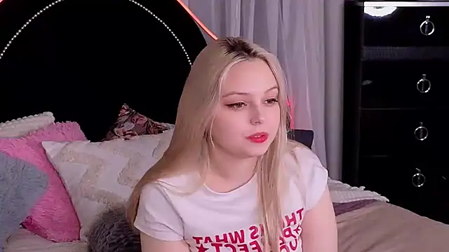 Snapshot of CLAIRE_VOGT chatting on March 20, 2025, 4:53 pm CLAIRE VOGT online show from March 20, 2025, 4:53 pm