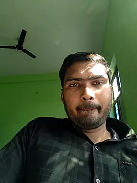 Snapshot of ccuteboyyyy chatting on March 3, 2025, 4:58 am ccuteboyyyy online show from March 3, 2025, 4:58 am