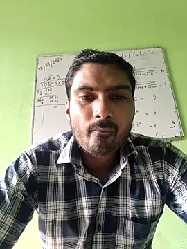 Snapshot of ccuteboyyyy chatting on September 20, 2025, 4:24 am ccuteboyyyy online show from September 20, 2025, 4:24 am