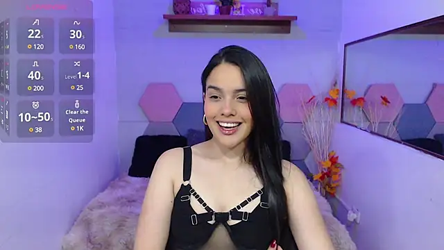 Lana Pearce online show from February 24, 2025, 1:21 pm