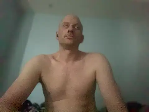 Snapshot of Krzysiekg123 chatting on February 19, 2025, 1:39 pm Krzysiekg123 online show from February 19, 2025, 1:39 pm