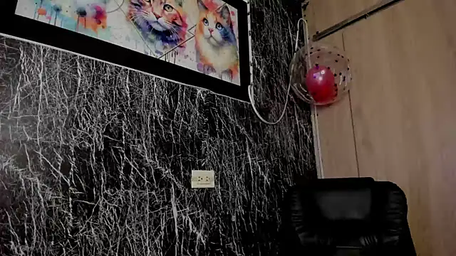 Snapshot of Bellota_Girl chatting on February 26, 2025, 8:54 pm Bellota Girl online show from February 26, 2025, 8:54 pm