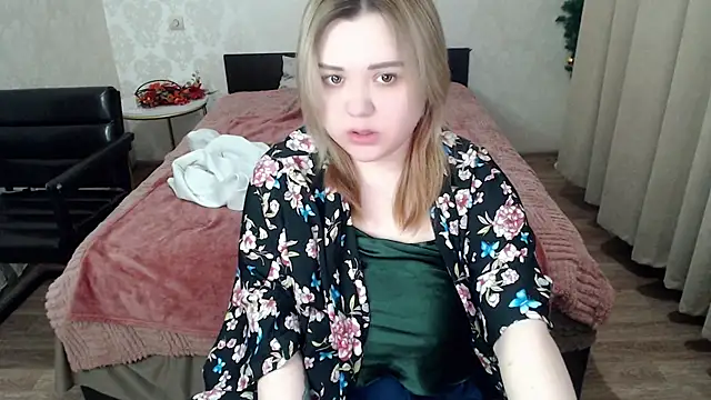 Snapshot of Finna_39 chatting on March 5, 2025, 10:54 pm Finna 39 online show from March 5, 2025, 10:54 pm