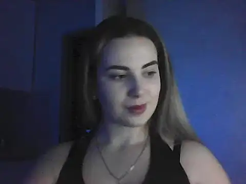 Snapshot of GoddessTenderness chatting on February 14, 2025, 10:25 pm GoddessTenderness online show from February 14, 2025, 10:25 pm